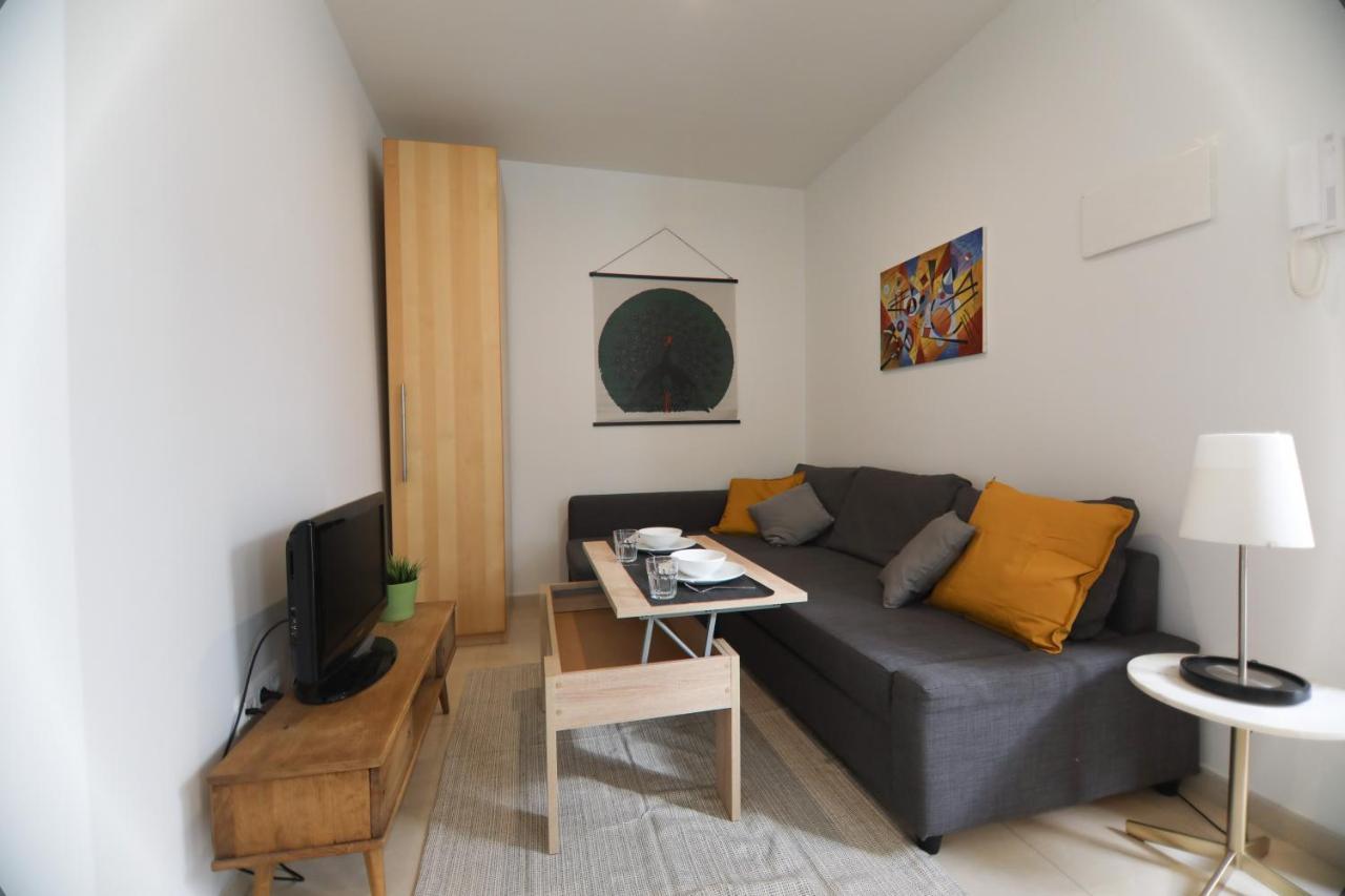 Rentalsevilla Descubriendo En Pareja Apartment